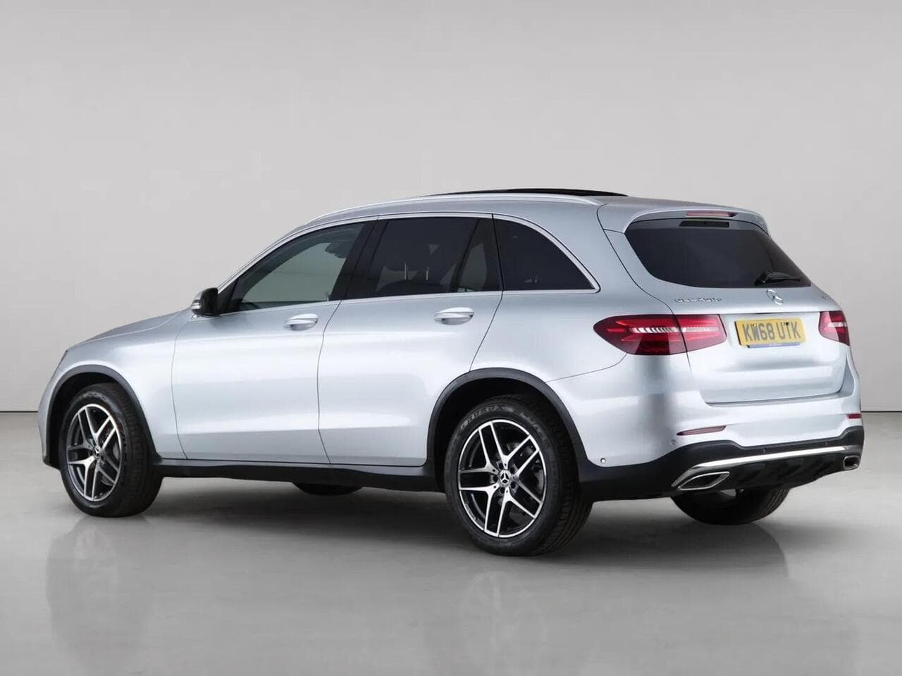 Mercedes-Benz GLC thumbnail Rear Left