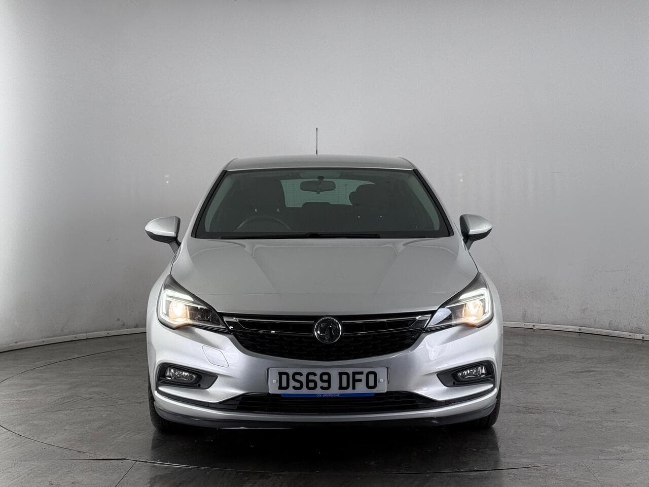 Vauxhall Astra thumbnail Front