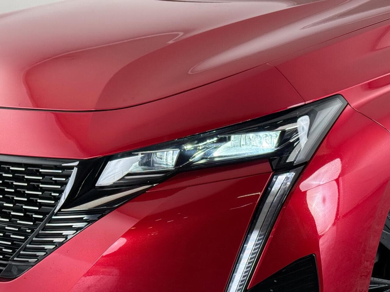 Peugeot 308 thumbnail Lights Front