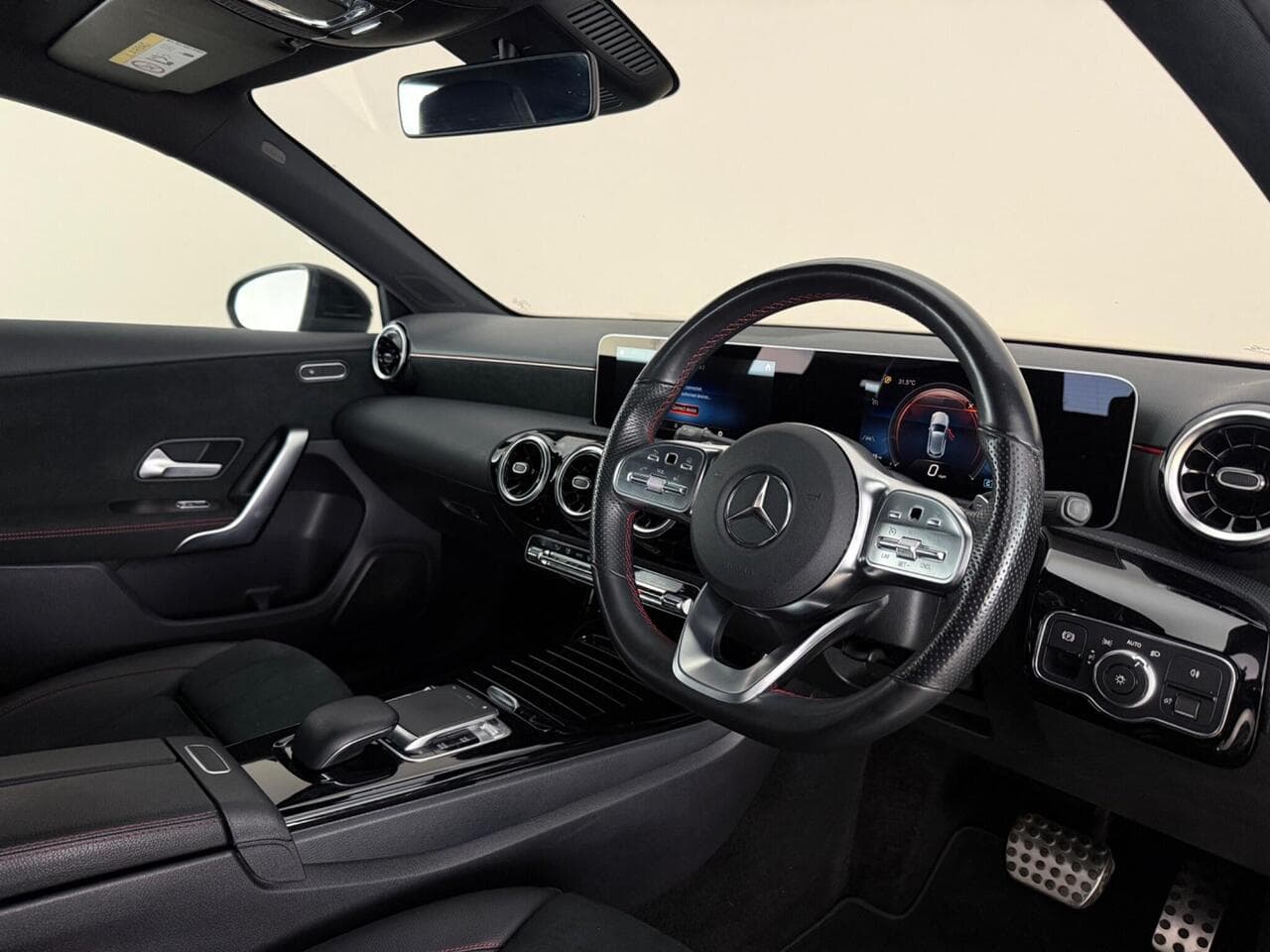 Mercedes-Benz A Class thumbnail Interior Front
