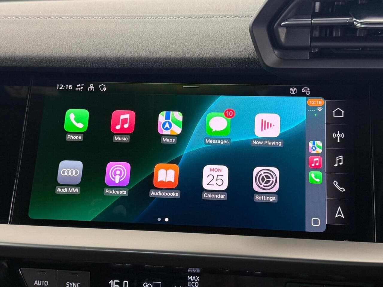 Audi A3 thumbnail Infotainment System