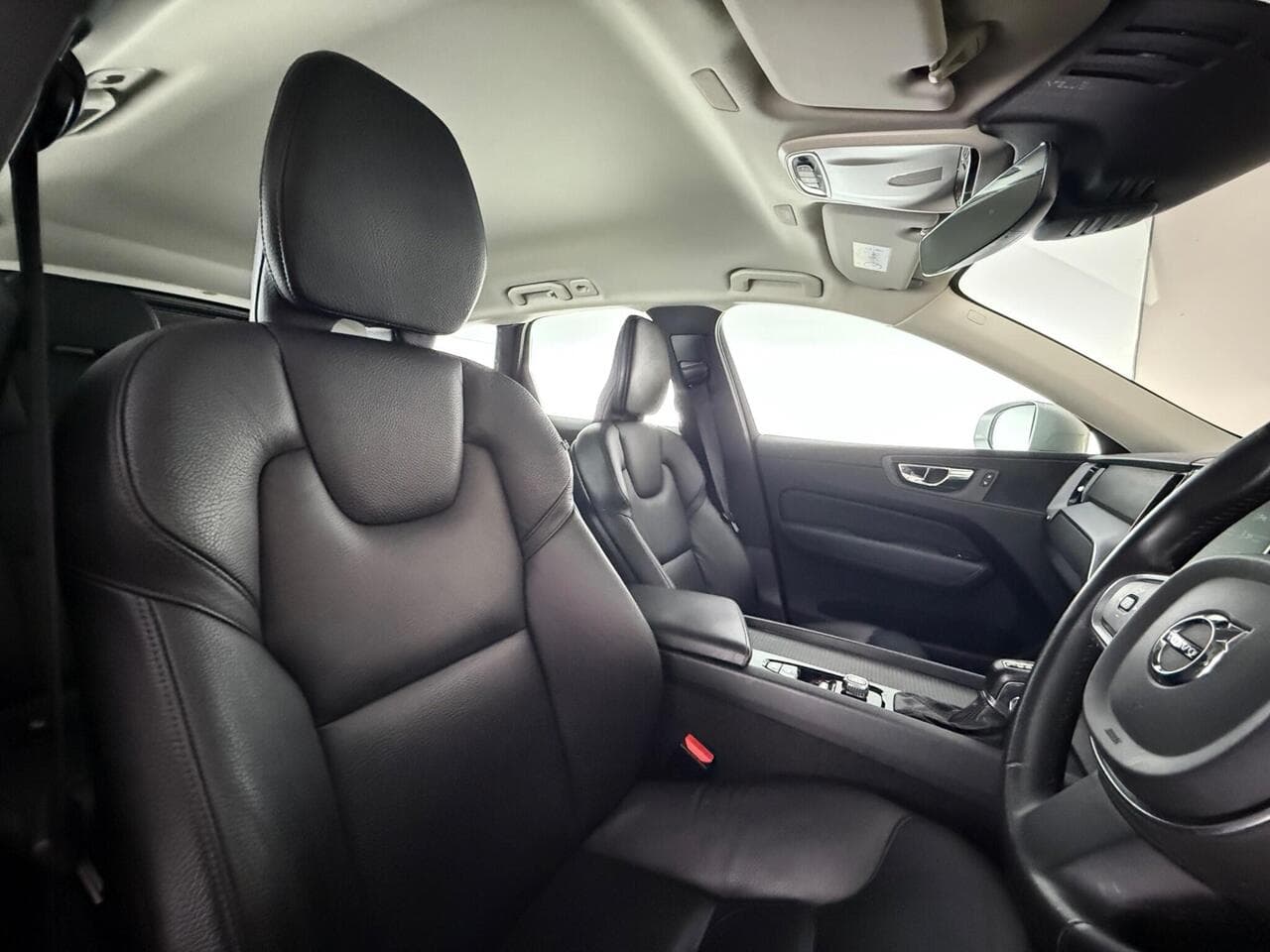 Volvo XC60 thumbnail Seat Driver