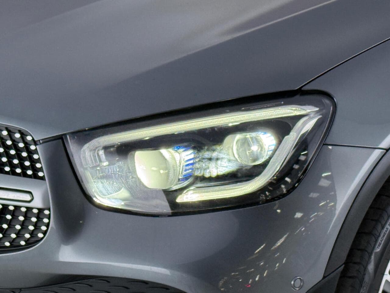Mercedes-Benz GLC thumbnail Lights Front