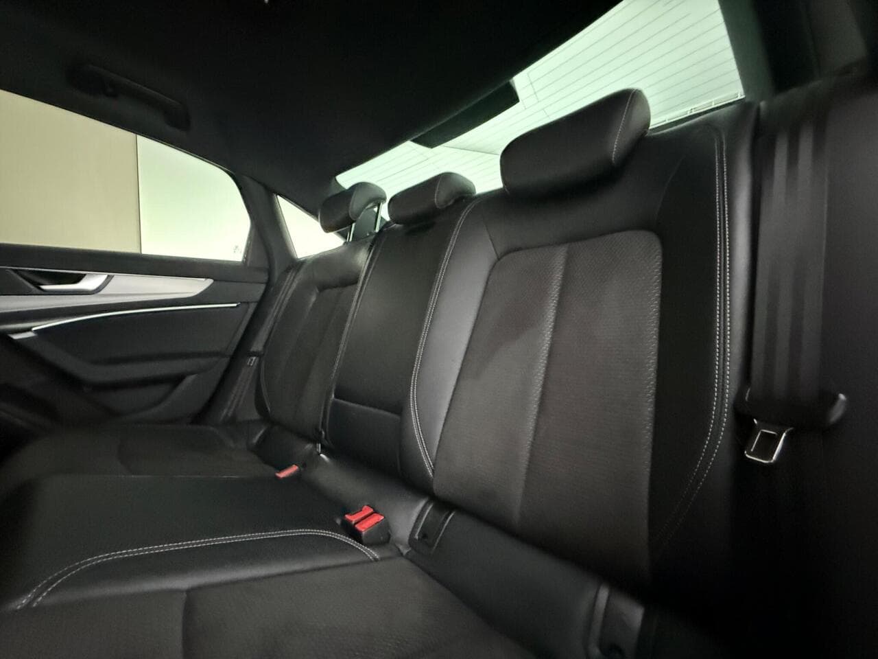 Audi A6 Saloon thumbnail Seats Rear
