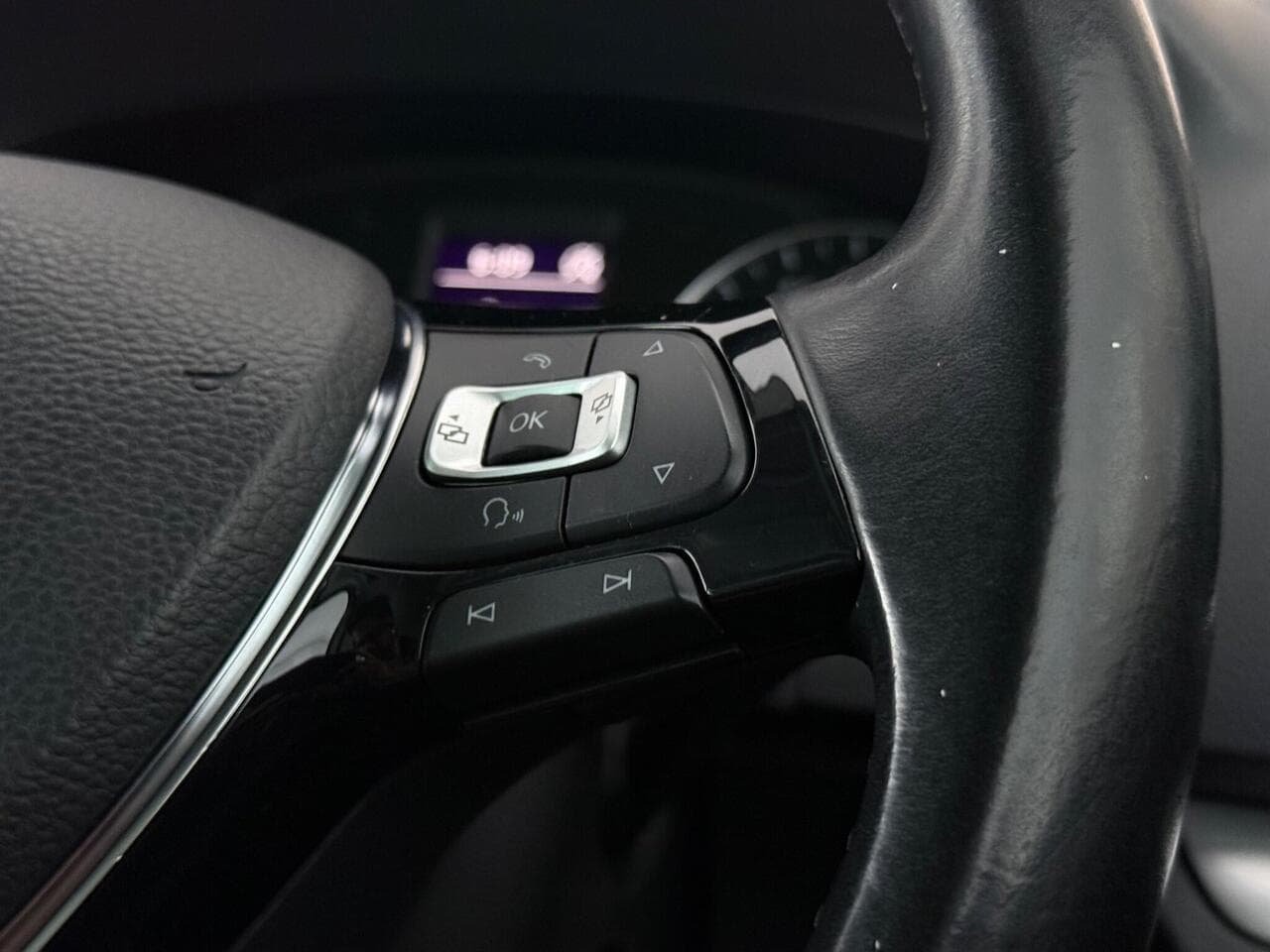Volkswagen Sharan thumbnail Inconclusive