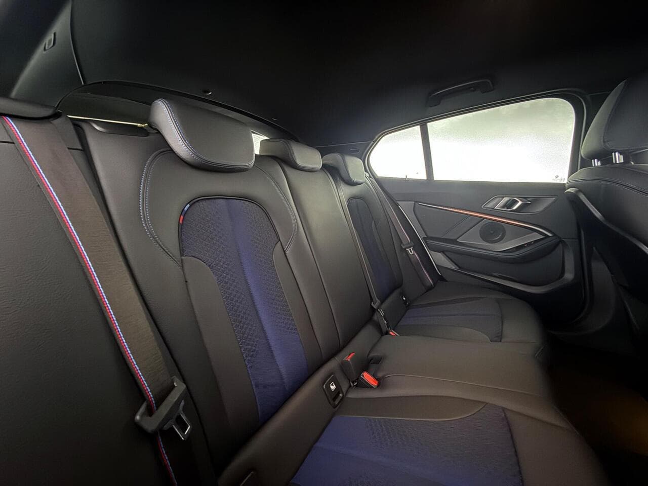 BMW 1 Series thumbnail Seats Rear