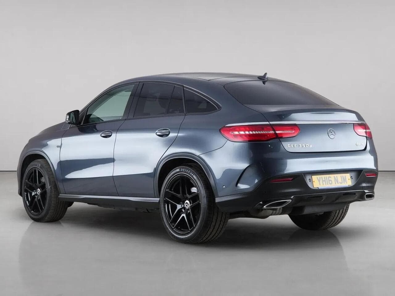 Mercedes-Benz GLE thumbnail Rear Left