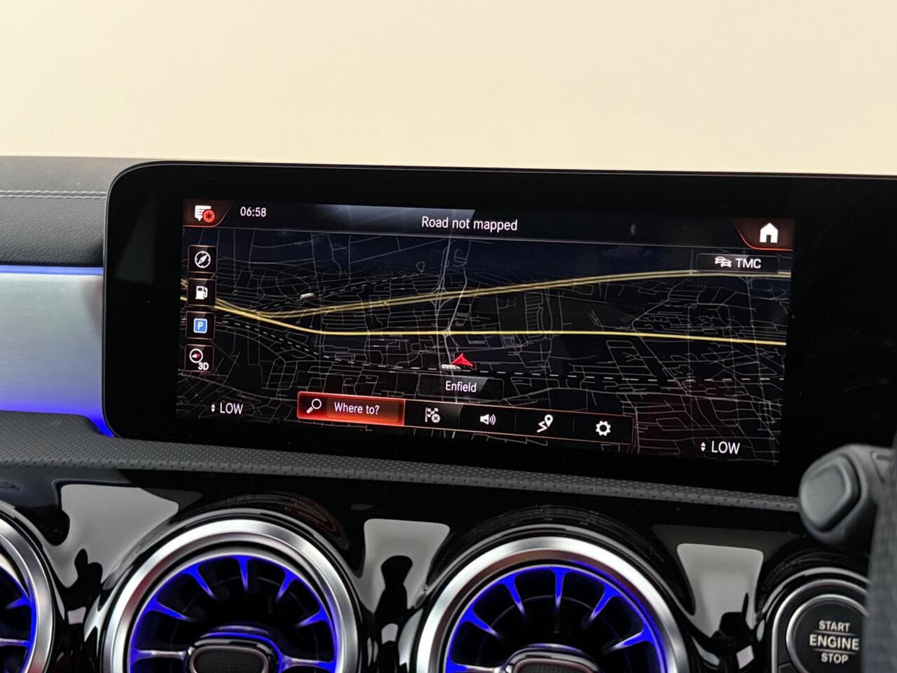 Mercedes-Benz CLA thumbnail Infotainment System