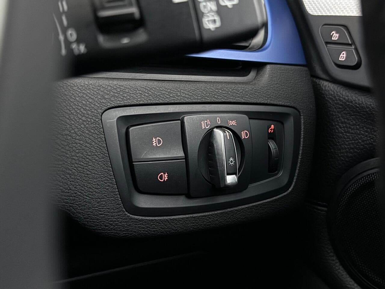 BMW X1 thumbnail Misc Controls