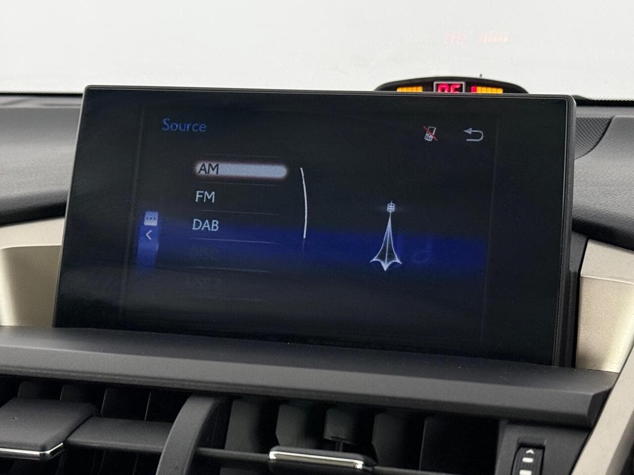 Lexus NX thumbnail Infotainment System