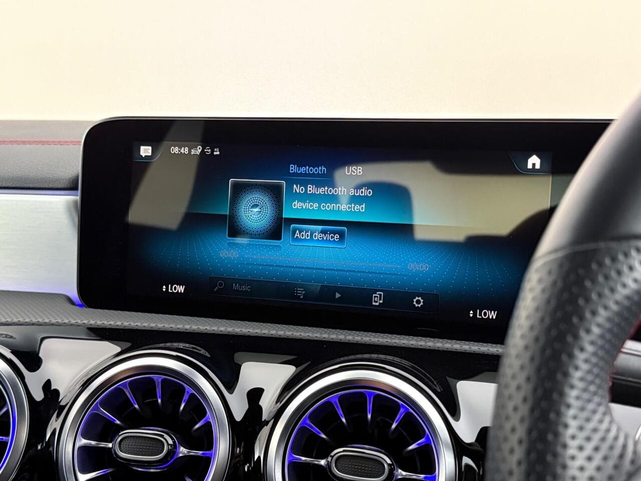 Mercedes-Benz CLA thumbnail Infotainment System