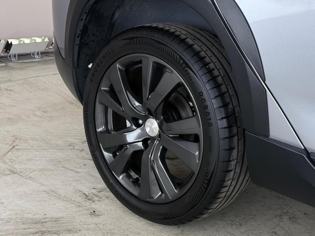Peugeot 2008 thumbnail Wheel