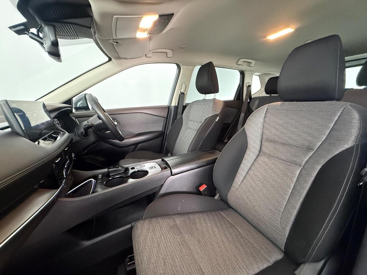 Nissan X-Trail thumbnail Seat Front Passenger