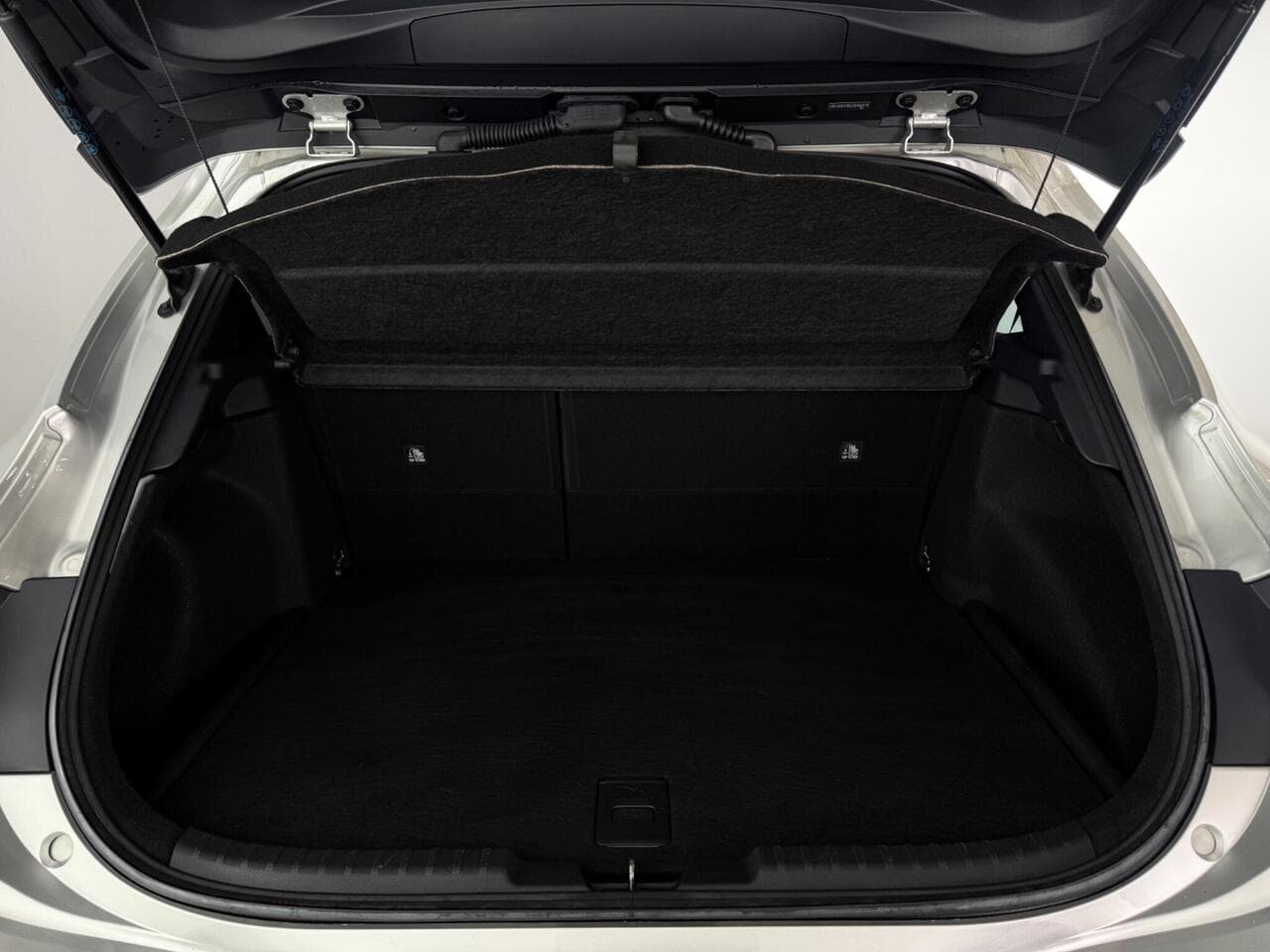 Toyota Corolla thumbnail Boot