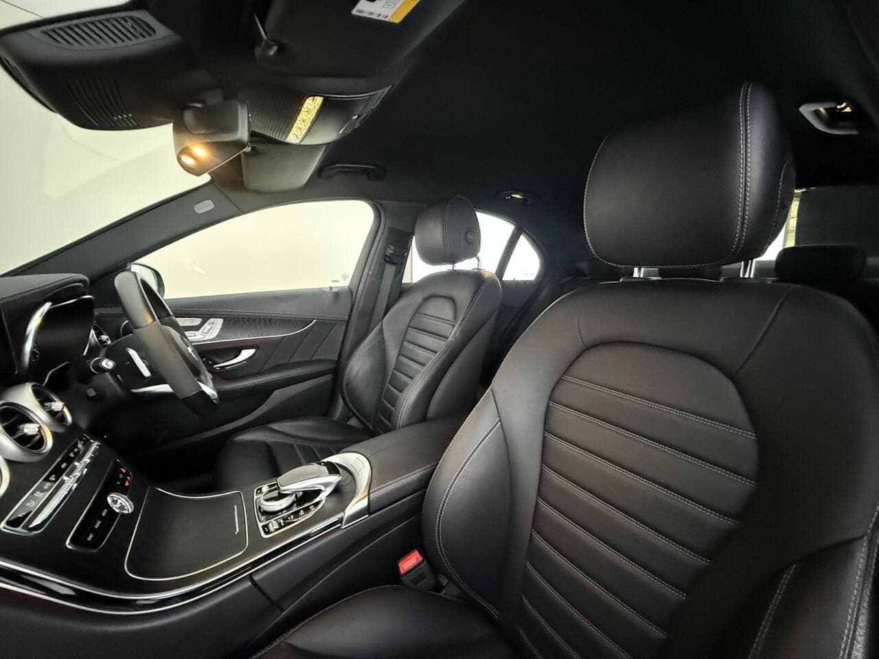Mercedes-Benz C Class thumbnail Seat Front Passenger