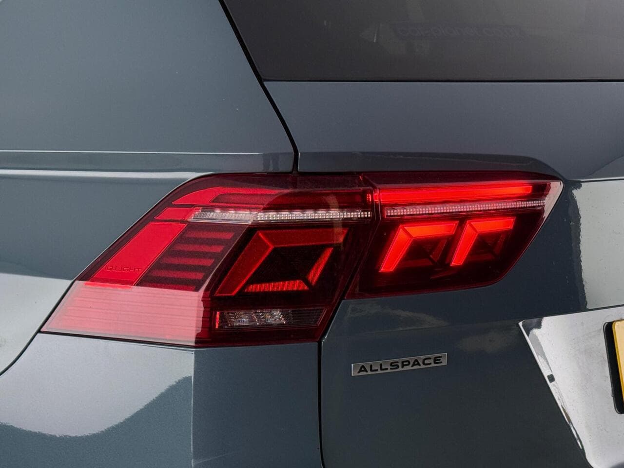 Volkswagen Tiguan Allspace thumbnail Lights Rear