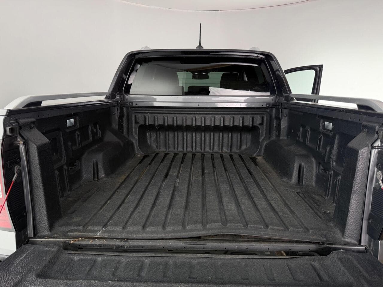 Ford Ranger thumbnail Boot