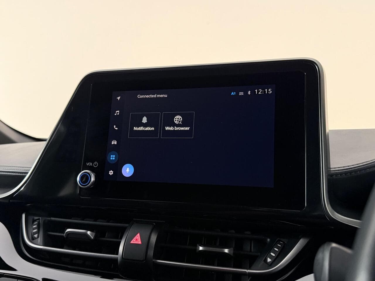 Toyota C-HR thumbnail Infotainment System