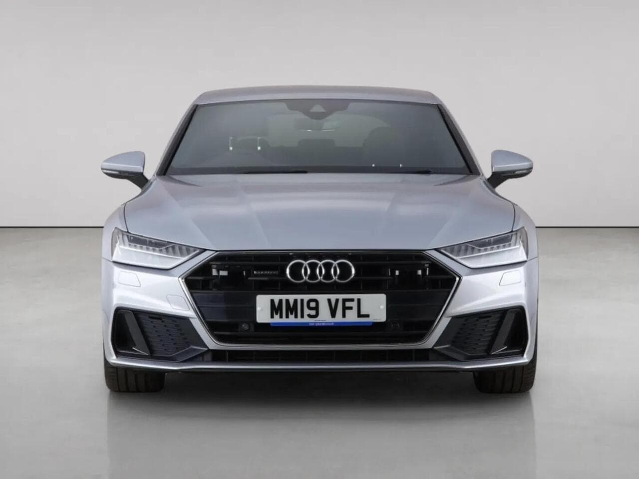 Audi A7 thumbnail Front