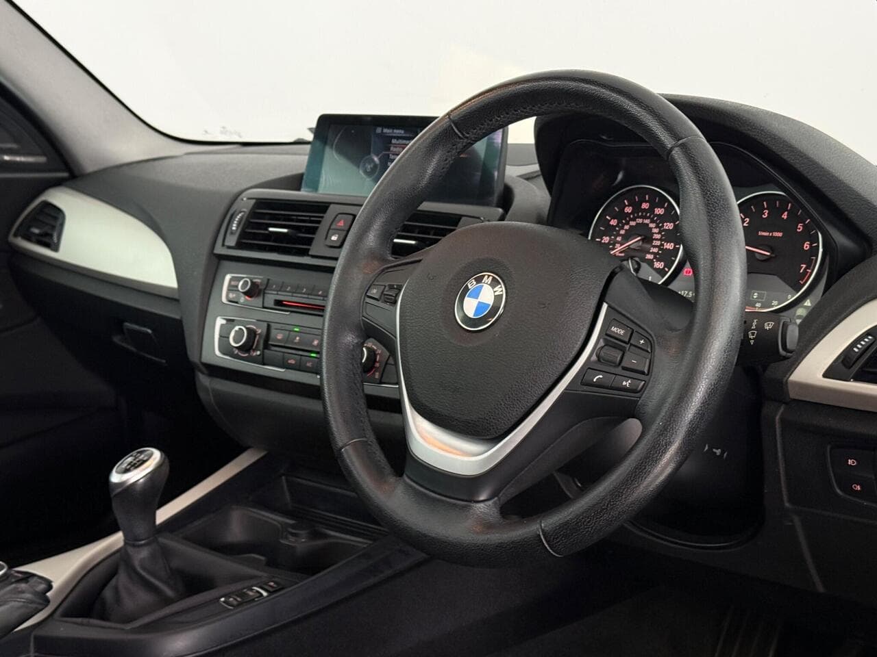 BMW 2 Series thumbnail Steering Wheel