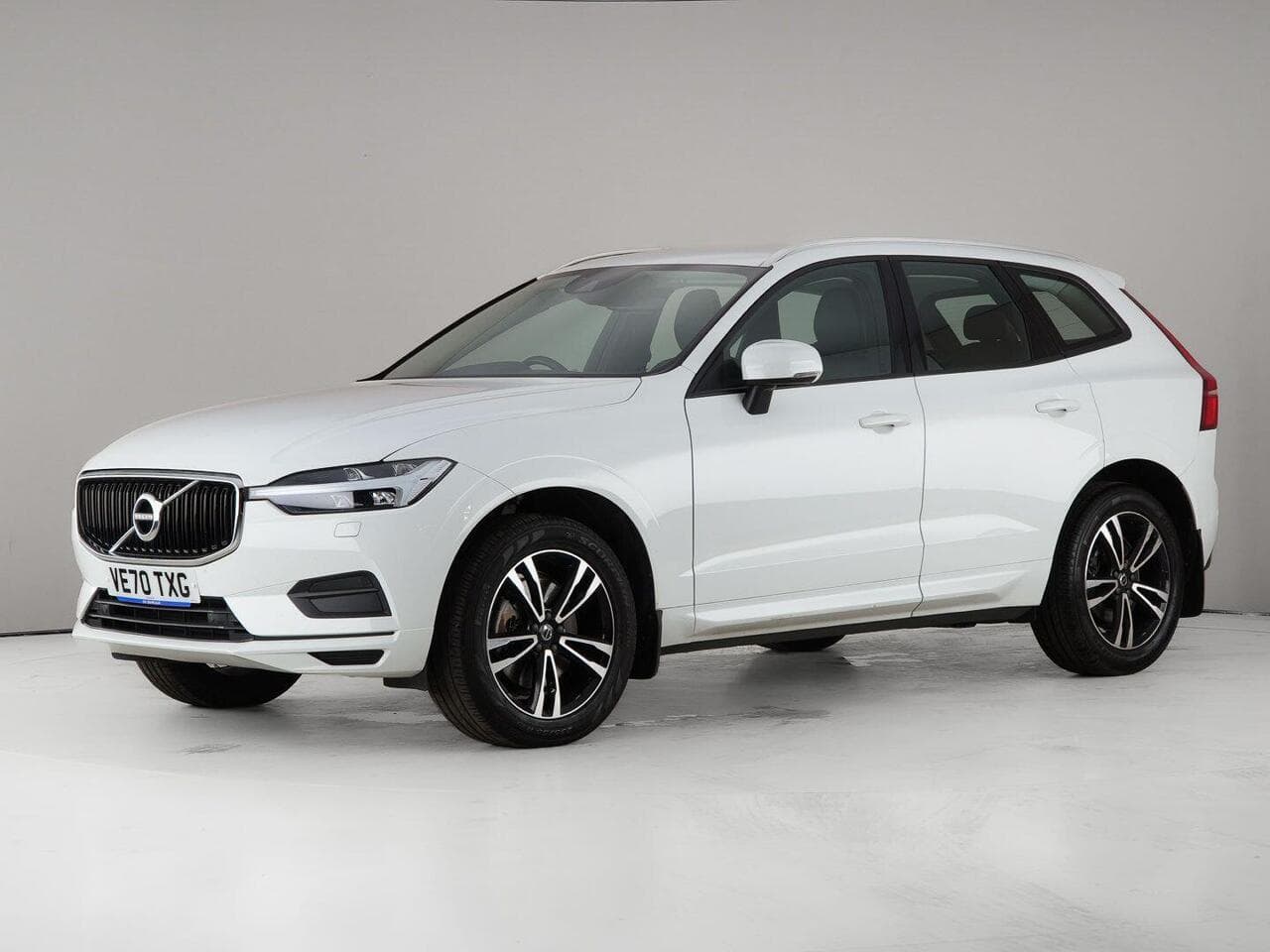 Volvo XC60 thumbnail Front Left