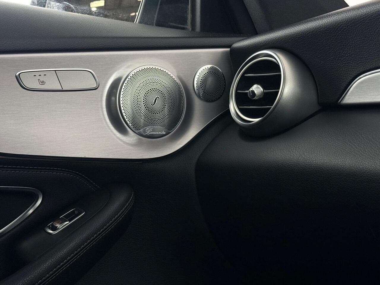 Mercedes-Benz C Class thumbnail Inconclusive
