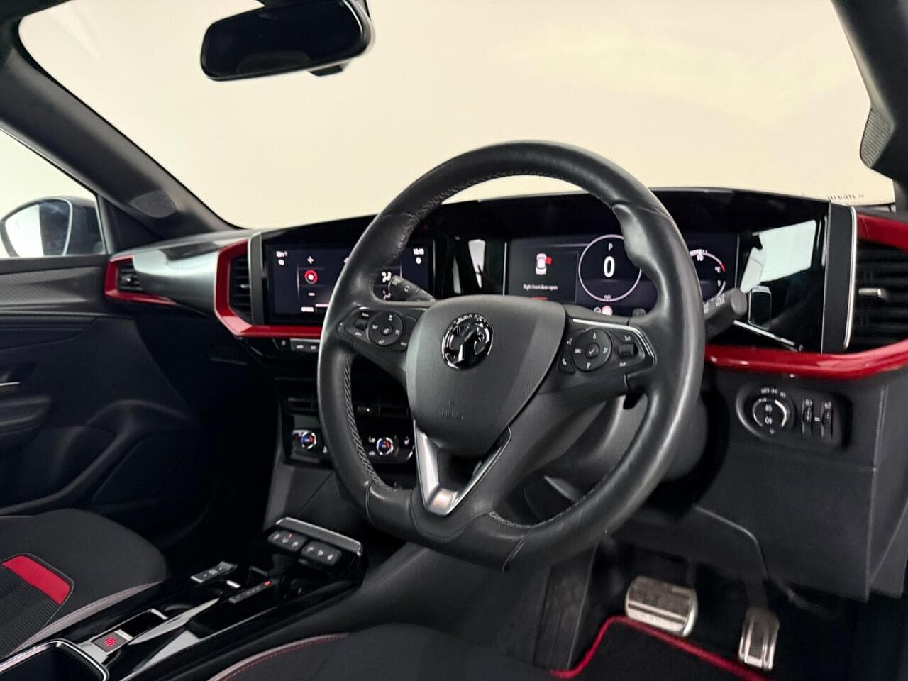 Vauxhall Mokka thumbnail Interior Front