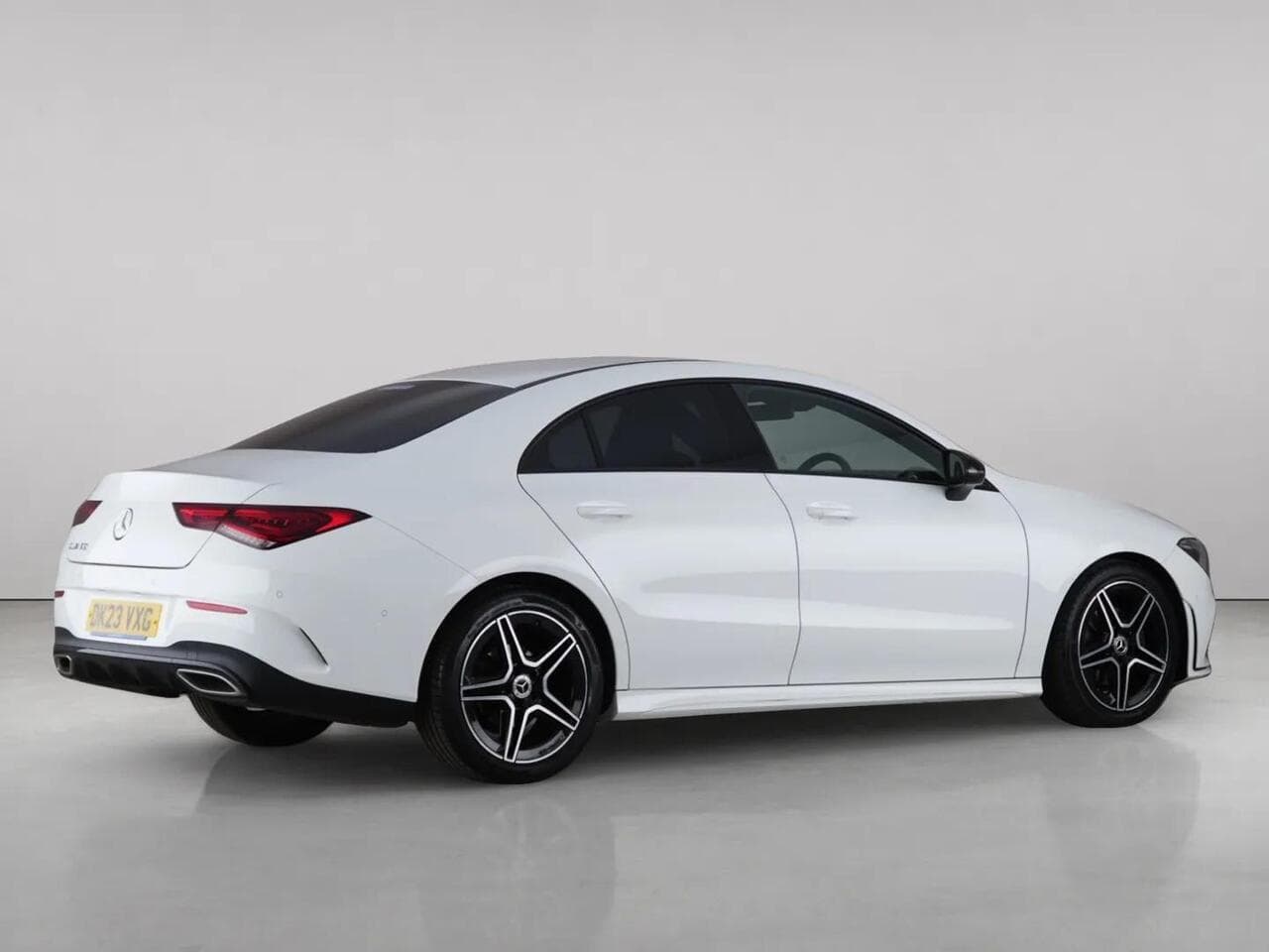 Mercedes-Benz CLA thumbnail Rear Right