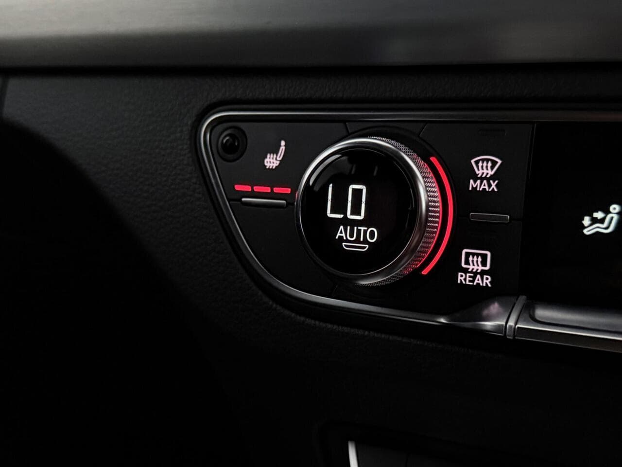 Audi Q5 thumbnail Misc Controls