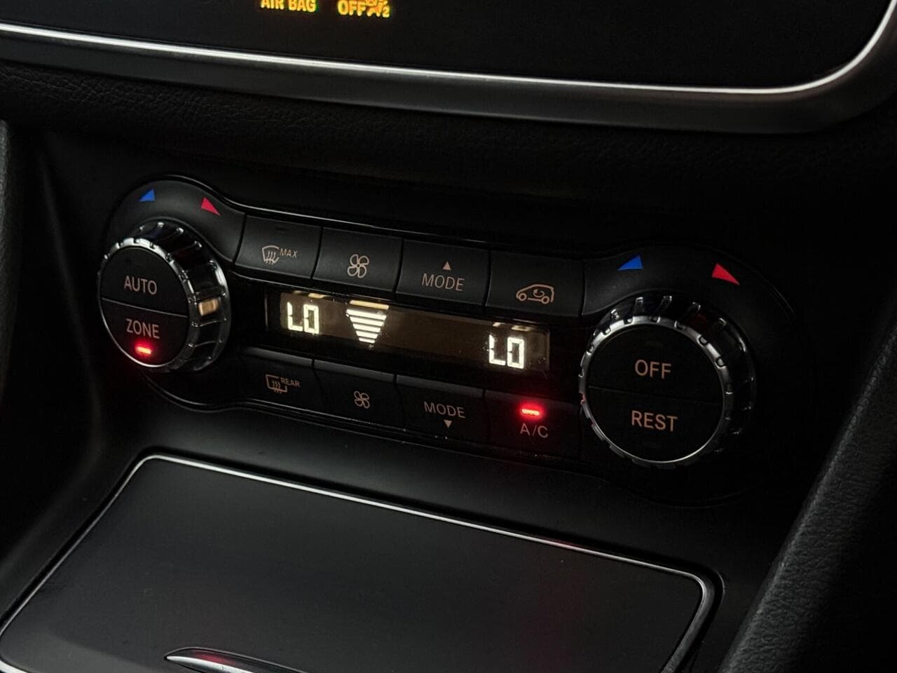 Mercedes-Benz CLA thumbnail Misc Controls