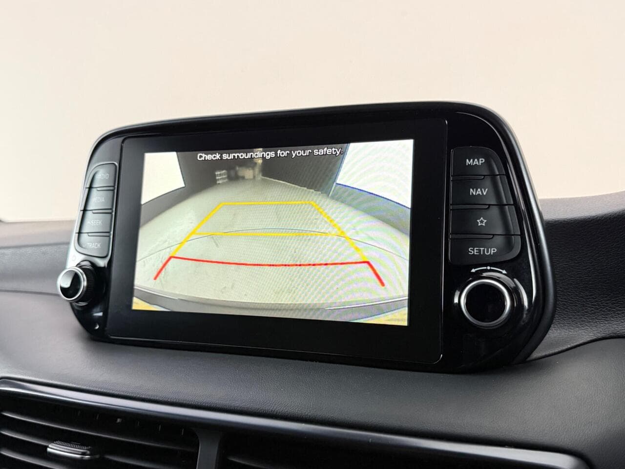 Hyundai TUCSON thumbnail Infotainment System