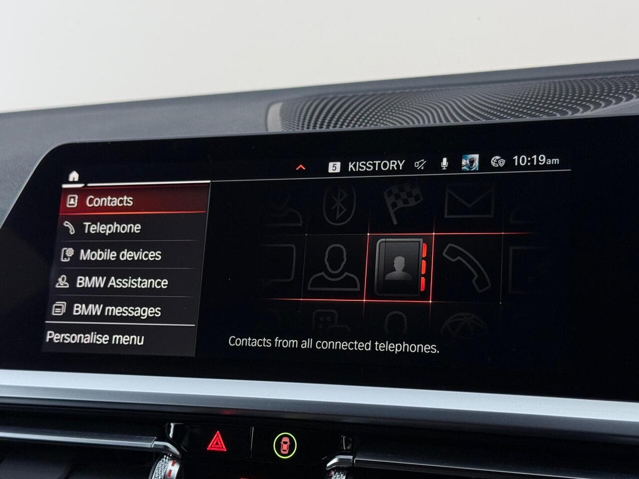 BMW 3 Series thumbnail Infotainment System