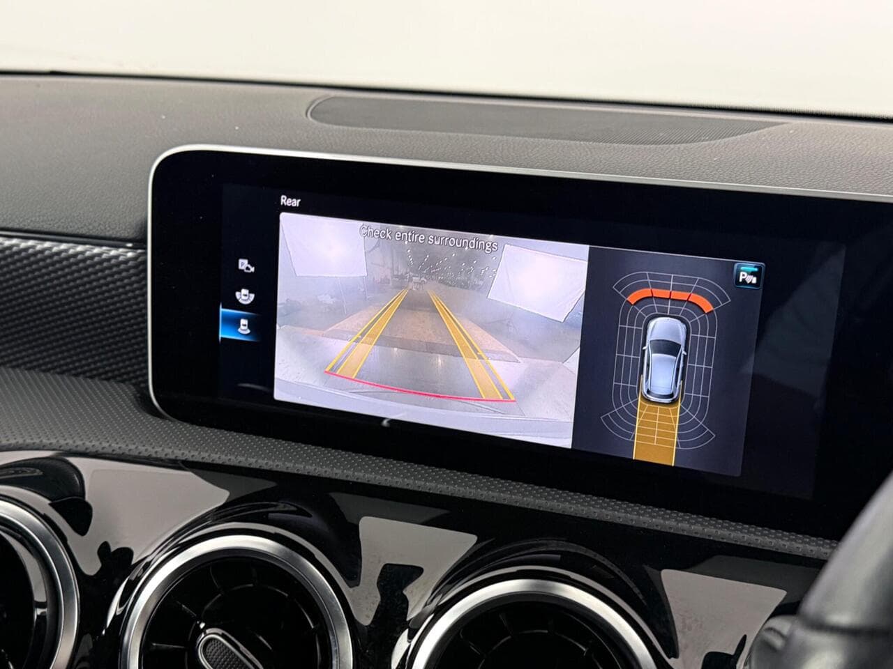 Mercedes-Benz A Class thumbnail Infotainment System