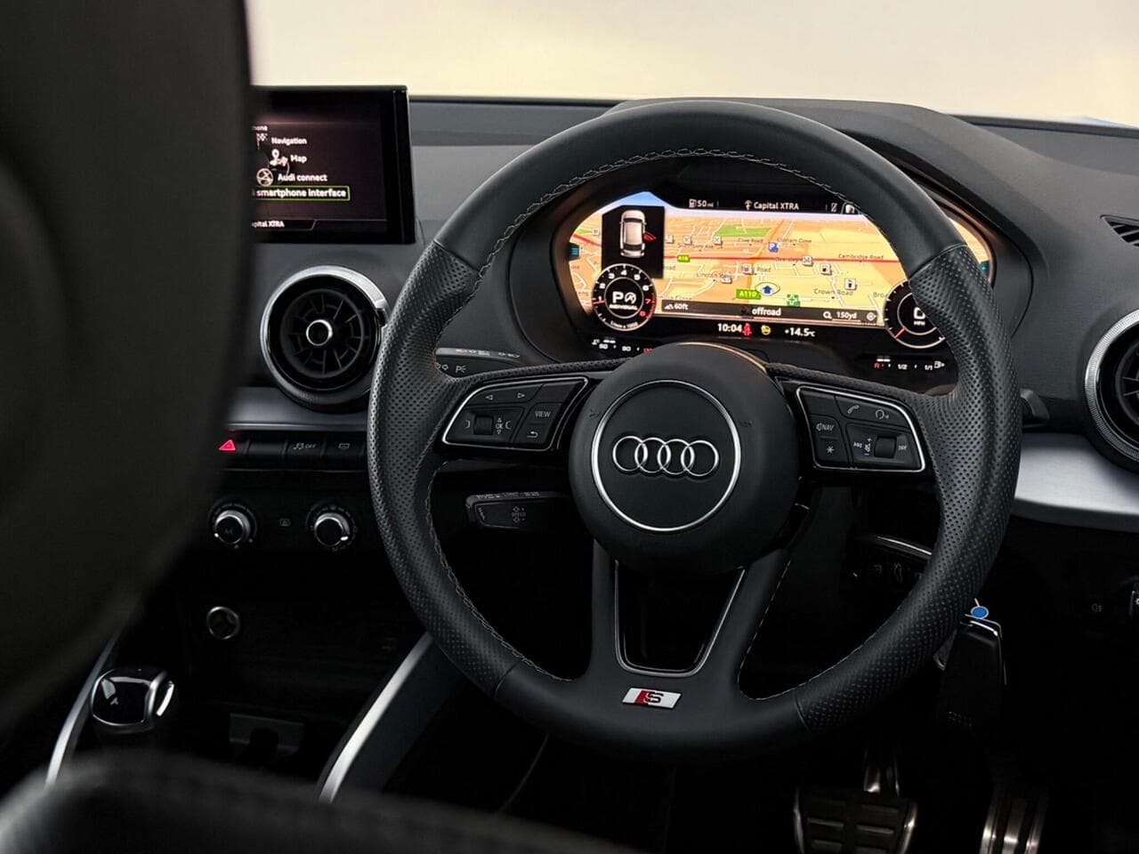 Audi Q2 thumbnail Steering Wheel