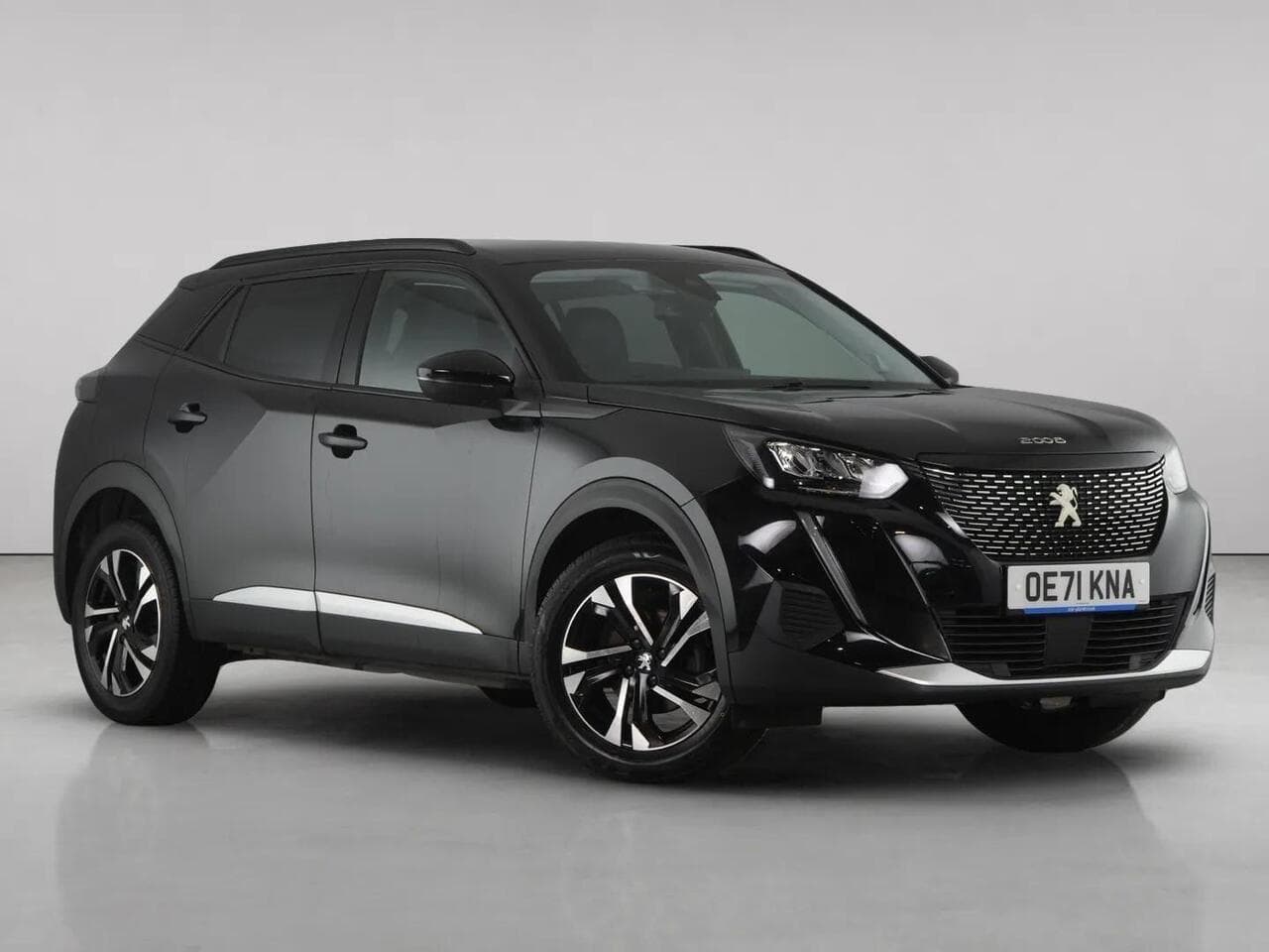 Peugeot 2008 - Peugeot 2008 1.2 PureTech Allure Premium SUV 5dr Petrol Manual Euro 6 (s/s) (130 ps)