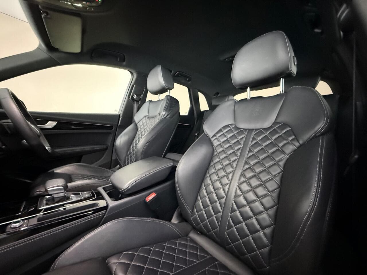 Audi Q5 thumbnail Seat Front Passenger