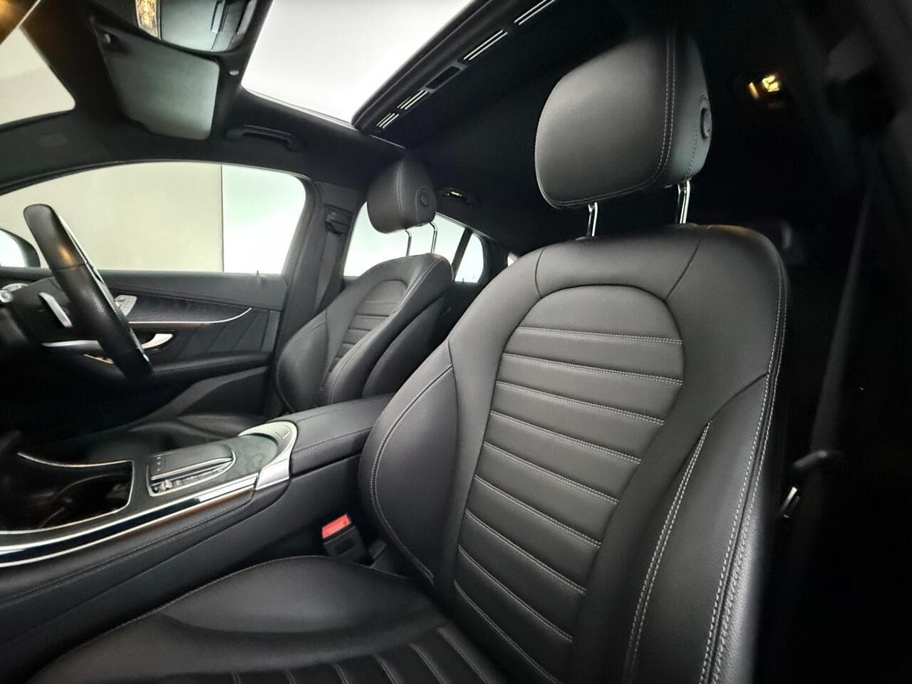 Mercedes-Benz GLC thumbnail Seat Front Passenger