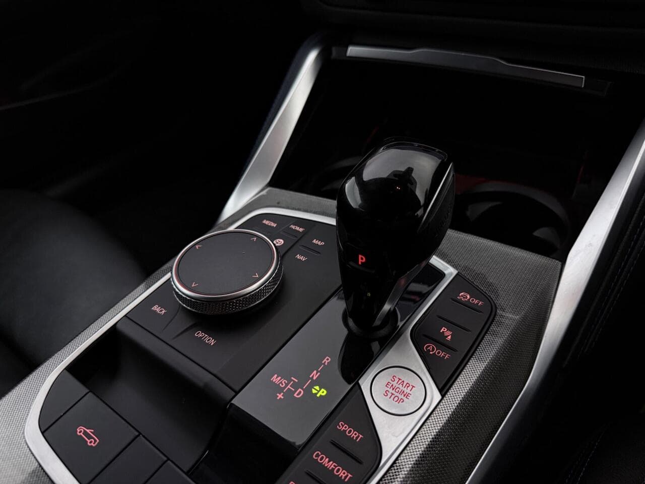 BMW 4 Series thumbnail Interior Front