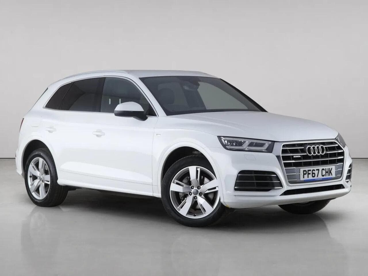 Audi Q5 - Audi Q5 2.0 TDI S line S Tronic quattro Euro 6 (s/s) 5dr