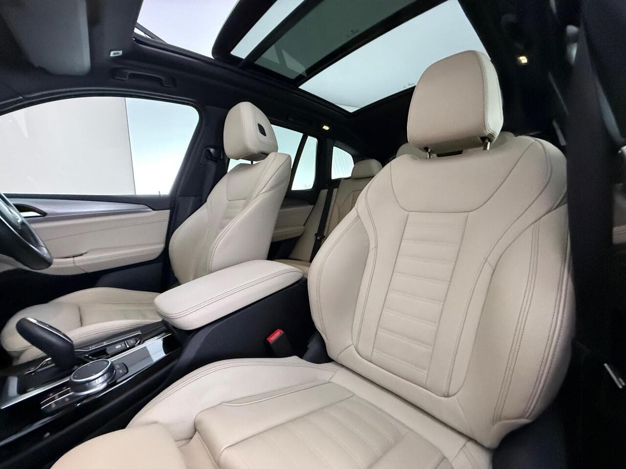 BMW X3 thumbnail Seat Front Passenger