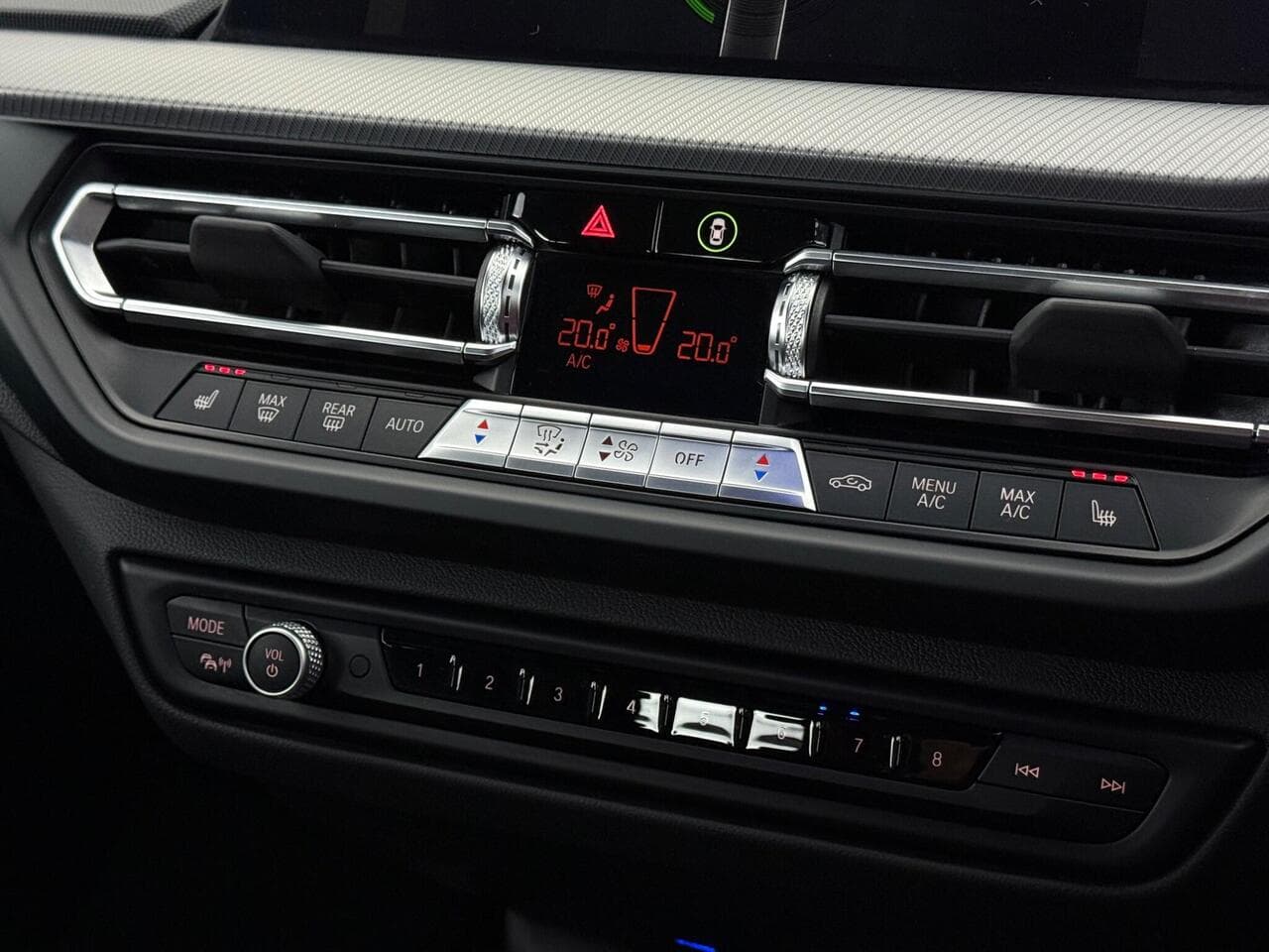 BMW 1 Series thumbnail Infotainment System