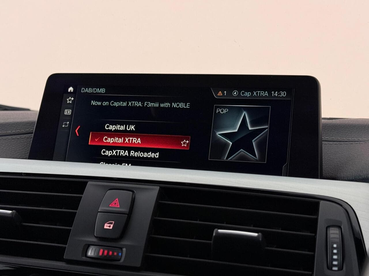 BMW 4 Series thumbnail Infotainment System