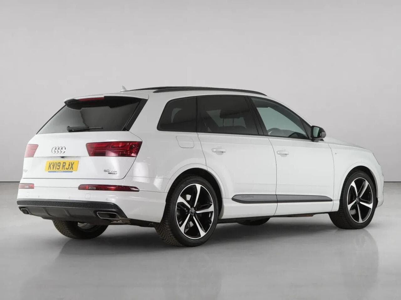 Audi Q7 thumbnail Rear Right