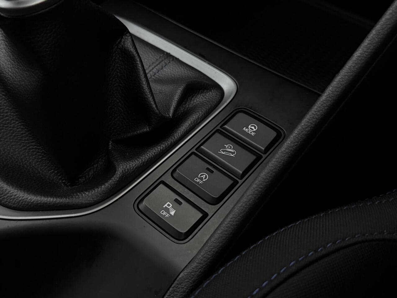 Hyundai TUCSON thumbnail Misc Controls