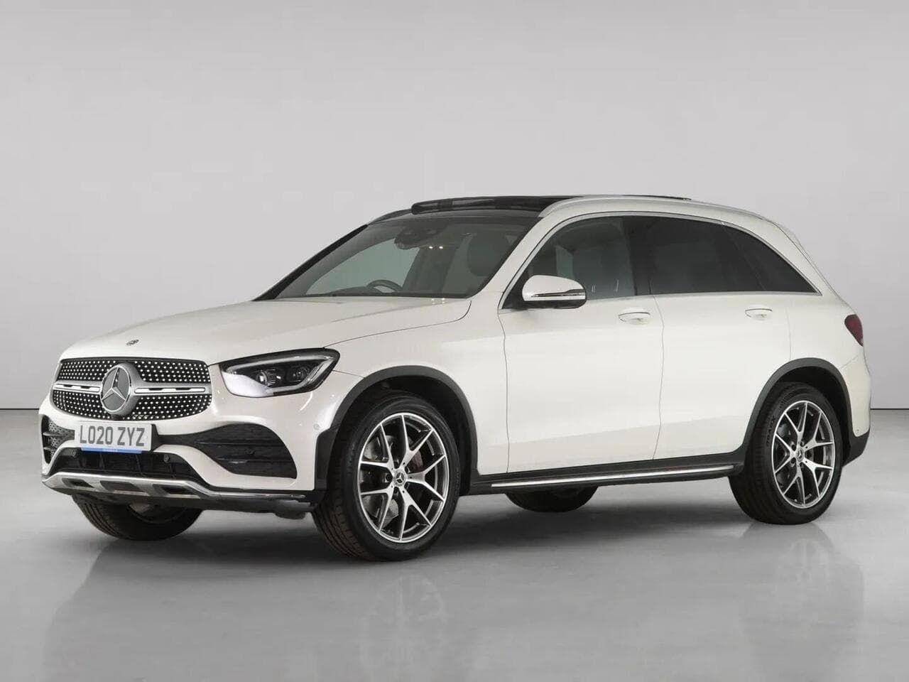 Mercedes-Benz GLC thumbnail Front Left