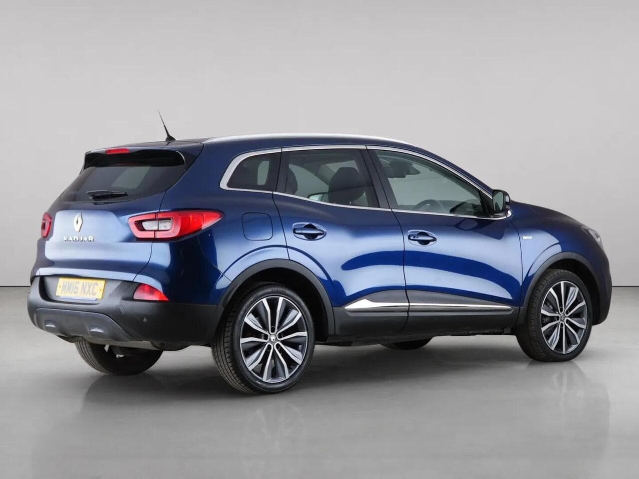 Renault Kadjar thumbnail Side Right