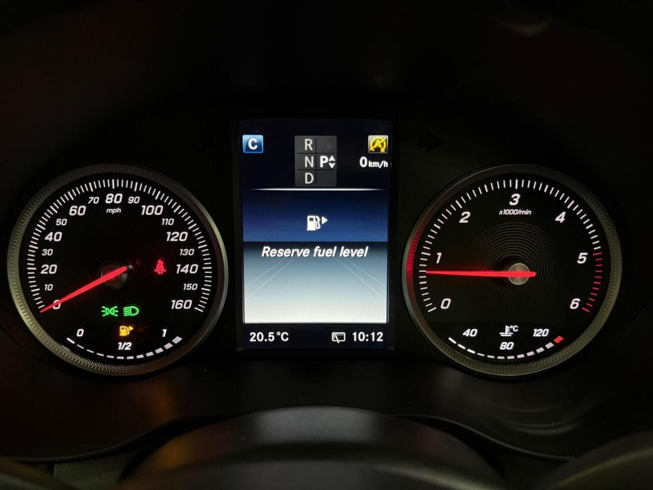 Mercedes-Benz GLC thumbnail Driver Instruments