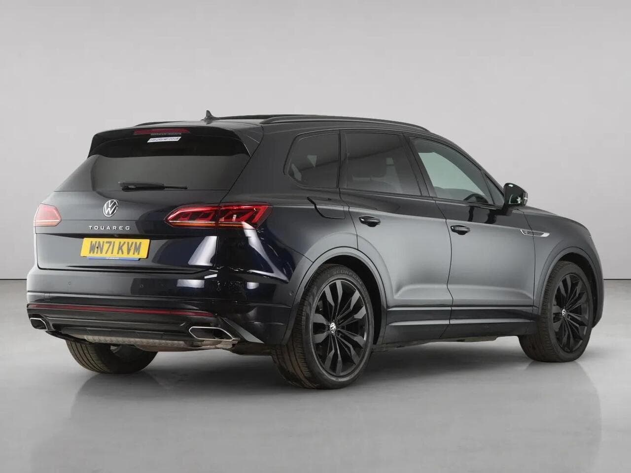 Volkswagen Touareg thumbnail Rear Right