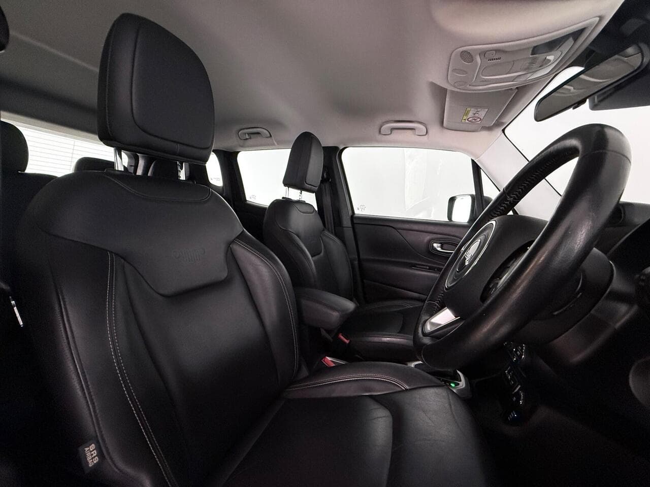 Jeep Renegade thumbnail Seat Driver