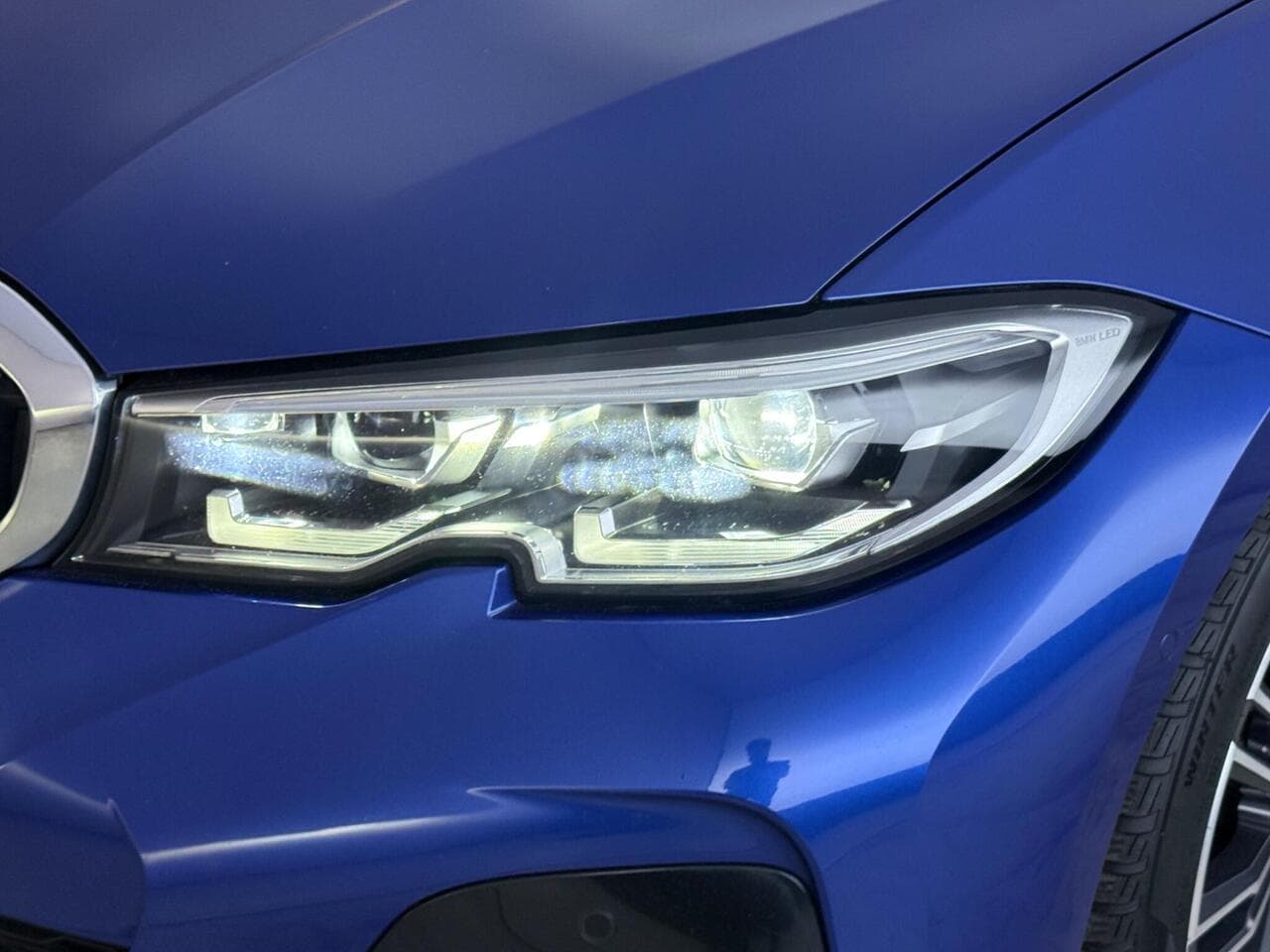 BMW 3 Series thumbnail Lights Front